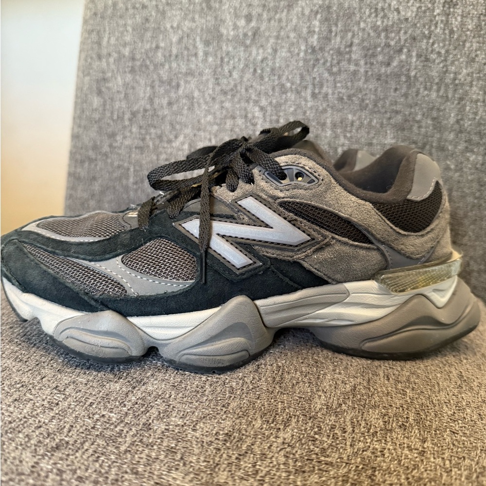 New Balance 9060 black castlerock  Sneaker